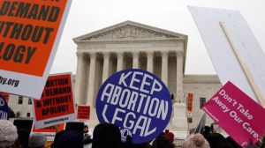 Lowa Supreme Court blocks portion of 20-week abortion ban